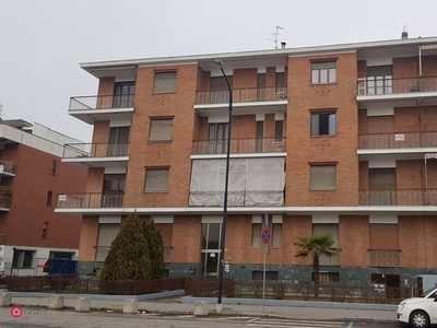 Appartamento in Affitto in Corso Dante Alighieri 265 a Asti