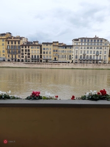Appartamento in Affitto in Piazza di Santa Trinita a Firenze