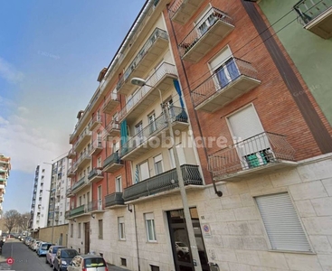 Appartamento in Affitto in Via Abate Pietro Chanoux 9 a Torino