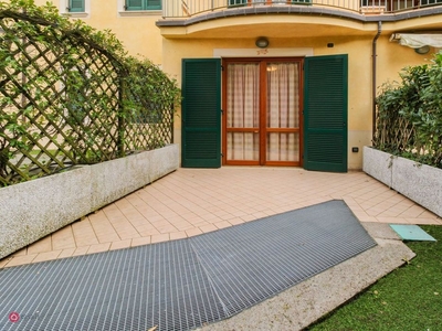 Appartamento in Affitto in Via Brusada a Gardone Riviera