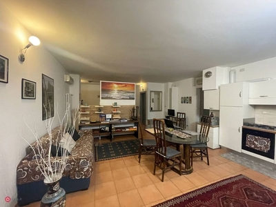 Appartamento in Affitto in Via Vernone a Caselle Torinese