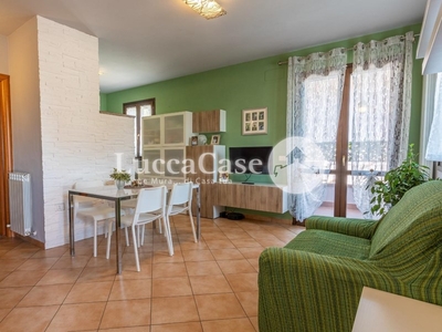 Appartamento in Vendita a Lucca, zona San Filippo, 188'000€, 95 m²