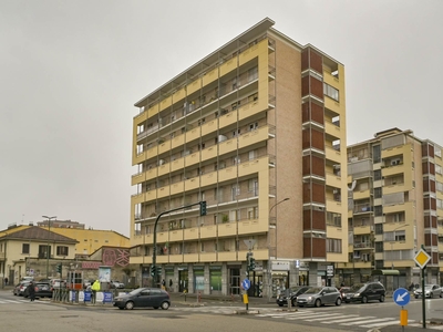 Appartamento in vendita a Torino Aurora