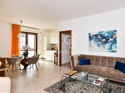Appartamento in vendita in Merine, Italia