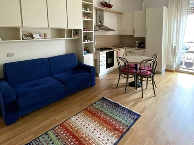 Appartamento via Nino Bixio 3, Piave - Tricolore, Milano