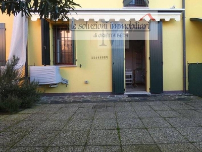 Casa Bi - Trifamiliare in Vendita a Padova Brusegana