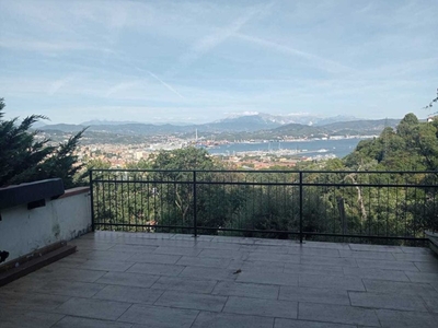 Casa Indipendente in Vendita a La Spezia, 80'000€, 48 m²