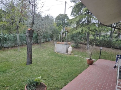 Quadrilocale in Affitto a Rimini, 800€, 120 m², arredato