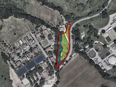 TERRENO DI 5.261 MQ IN VENDITA A PERUGIA, UMBRIA