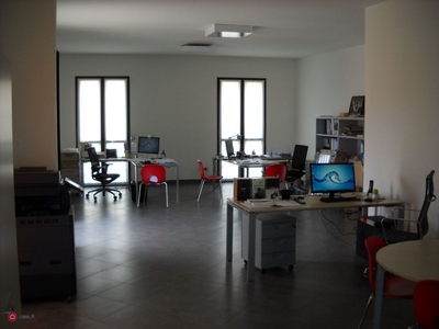 Ufficio in Affitto in Via Massimo Samoggia a Reggio Emilia