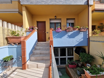 Villa a schiera in vendita a Elmas Cagliari
