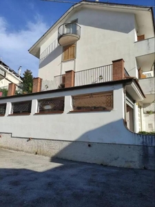 Villa a schiera in vendita a Giffoni Valle Piana