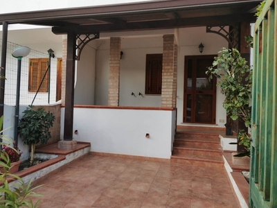 Villa a schiera in vendita a Staletti Catanzaro Caminia