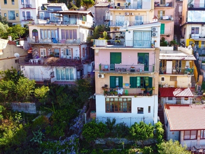 Casa indipendente in vendita, Taormina centro