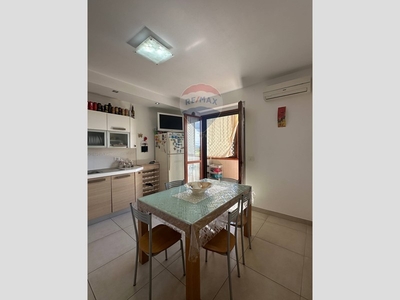 Appartamento in Vendita a Grosseto, zona Roselle, 242'000€, 120 m²