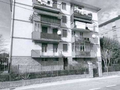 Appartamento in Vendita a Toscolano-Maderno