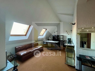 Appartamento in Vendita in Via Calcinessa 38 a Varese