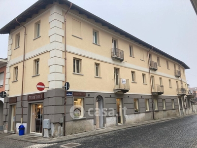 Appartamento in Vendita in Via Carlo Alberto angolo Via San Giovanni a San Benigno Canavese