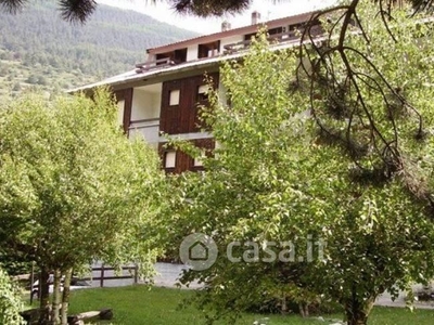 Appartamento in Vendita in Via Chateau 33 a Oulx