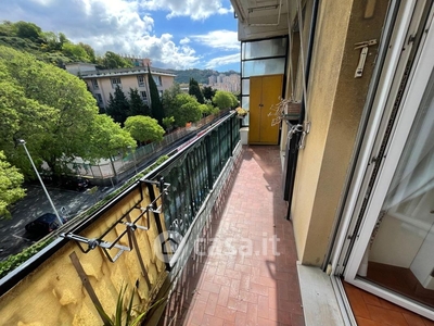 Appartamento in Vendita in Via Raffaele Ricca a Genova