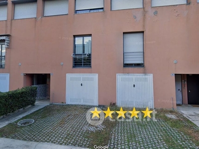 Appartamento in Vendita in Via Robusti a Brescia