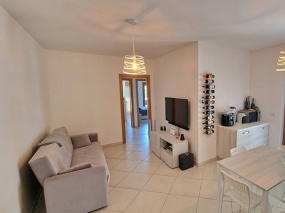 Appartamento in Via Colle dell'Ara, Chieti, 6 locali, 2 bagni, 81 m²