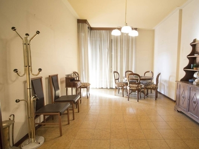 Appartamento in Via maroncelli, Viareggio, 5 locali, 2 bagni, 120 m²
