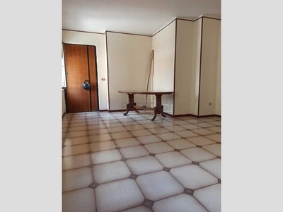 Bilocale in Affitto a Messina, zona Provinciale, 400€, 50 m²