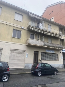 Bilocale in VIA DANDOLO 39, Torino, 1 bagno, con box, 76 m², 2° piano
