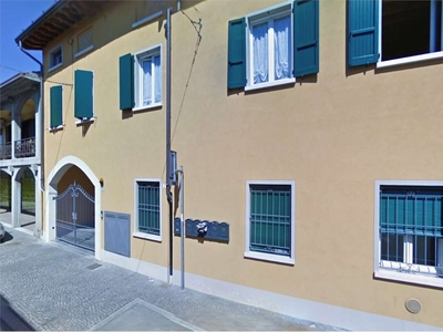 Bilocale in Via San Gottardo 6, Trenzano, 1 bagno, 81 m², buono stato