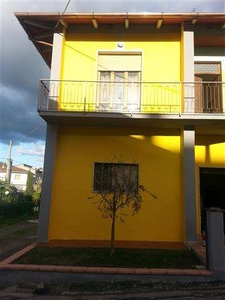 Casa indipendente in Vendita a Bucine Badia Agnano