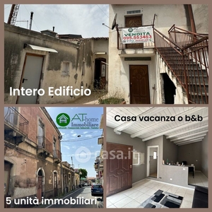 Casa indipendente in Vendita in Via Pietra dell'Ova a Catania