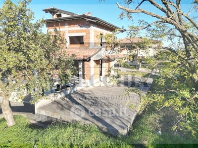 Casa indipendente in Vendita in Via Sirmione a Pozzolengo