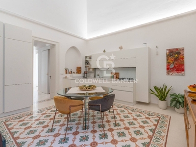 Casa indipendente in Via Paisiello, Lecce, 6 locali, 4 bagni, 161 m²