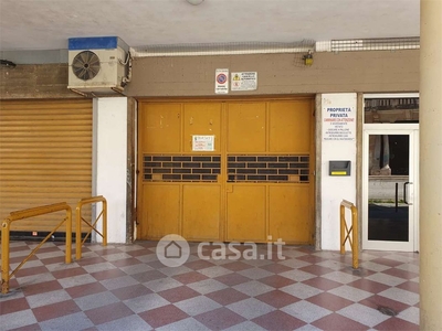 Garage/Posto auto in Vendita in a Bitonto