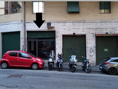 Immobile commerciale in Affitto a Genova, zona San Fruttuoso, 400€, 45 m²