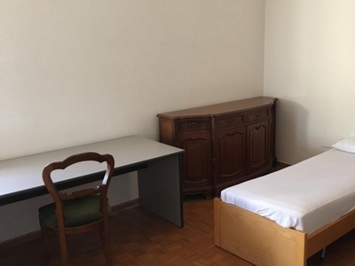 Posto letto in camera condivisa in appartamento a Bologna