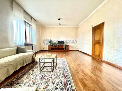 Quadrilocale in Vendita a Milano, zona Porta Romana, 1'090'000€, 160 m²