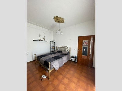 Stanza in Affitto a Modena, 320€, 95 m²