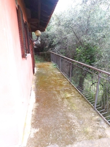 Trilocale in Salita costarossa, Imperia, 2 bagni, 65 m², terrazzo