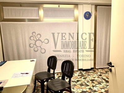 Laboratorio in Vendita a Baranzate