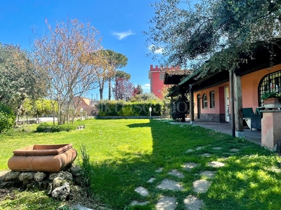 Villa a Marino in Via Mazzamagna