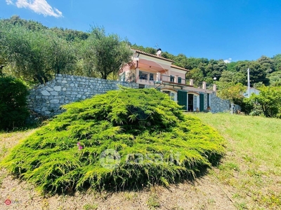 Villa in Vendita in 7C5X+54 a Sestri Levante