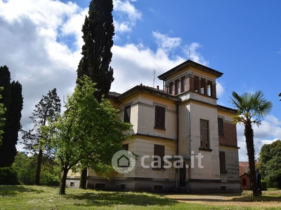 Villa in Vendita in Via Principe Amedeo 33 a Agliè