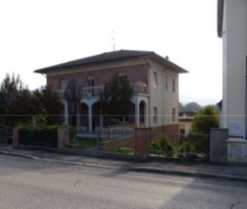 Villa in Via Linaro 165, Cesena, 12 locali, 3 bagni, giardino privato