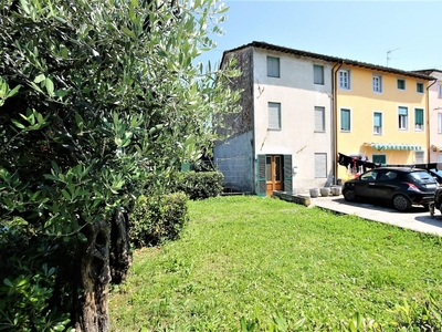 Casa indipendente in vendita, Lucca san cassiano a vico