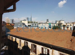 Appartamento Bilocale in ottime condizioni, in vendita in Via Pinamonte Da Vimercate, Milano