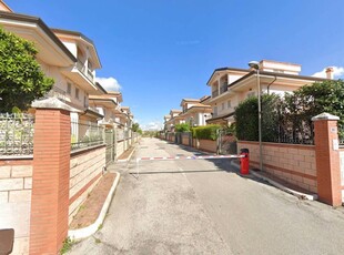 Appartamento in vendita a Albano Laziale, Cecchina