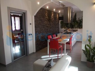 Appartamento Quadrilocale in ottime condizioni in vendita a Fano