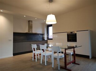 Appartamento - Trilocale a Via Vittorio, Chieri
